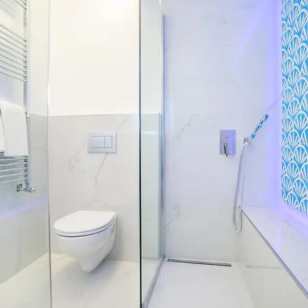 Juniorsuiteb&b فندق مبيت وإفطار